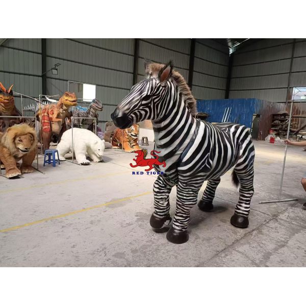Customized Color Handmade Realistic Animal Costume with Waterproof Skin for Indoor and Outdoor Use