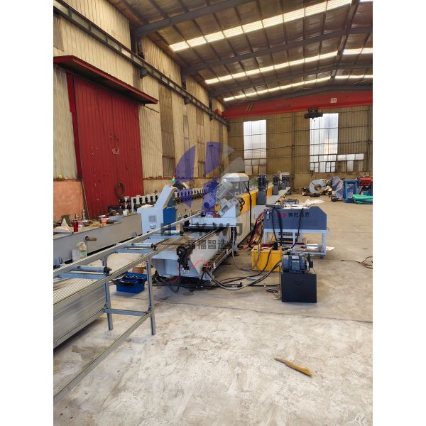 Precise 3KW Laser Welded Square Pipe Roll Forming Machine Adjustable Speed