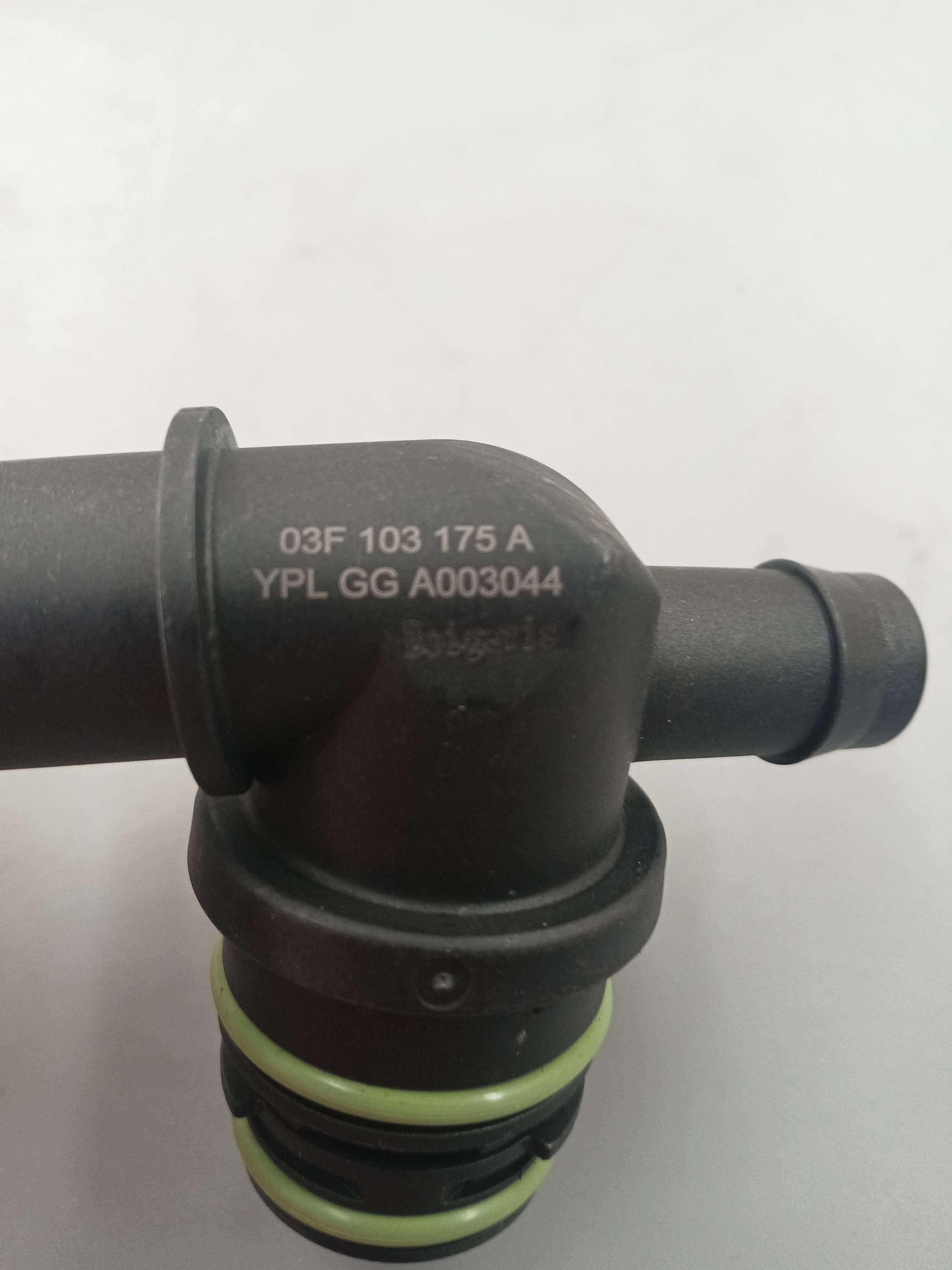 High Quality Crankcase PCV Valve 03F103175A for FAW Audi A1