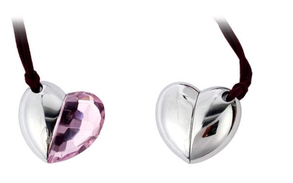 OEM Logo Heart Shape Crystal USB Stick Gift PVC / Metal / Silica Gel With Gift Box