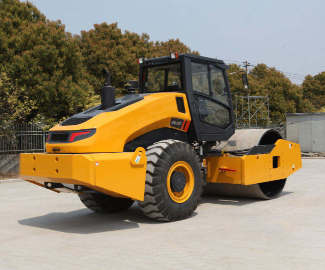 Compactador de rodillo neumático Liugong CLG6120E 20T para reconstrucción de carreteras