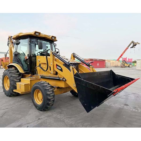 Загрузчик буровой лодки Caterpillar 420F Mini Wheel Loader Подходит для различных применений