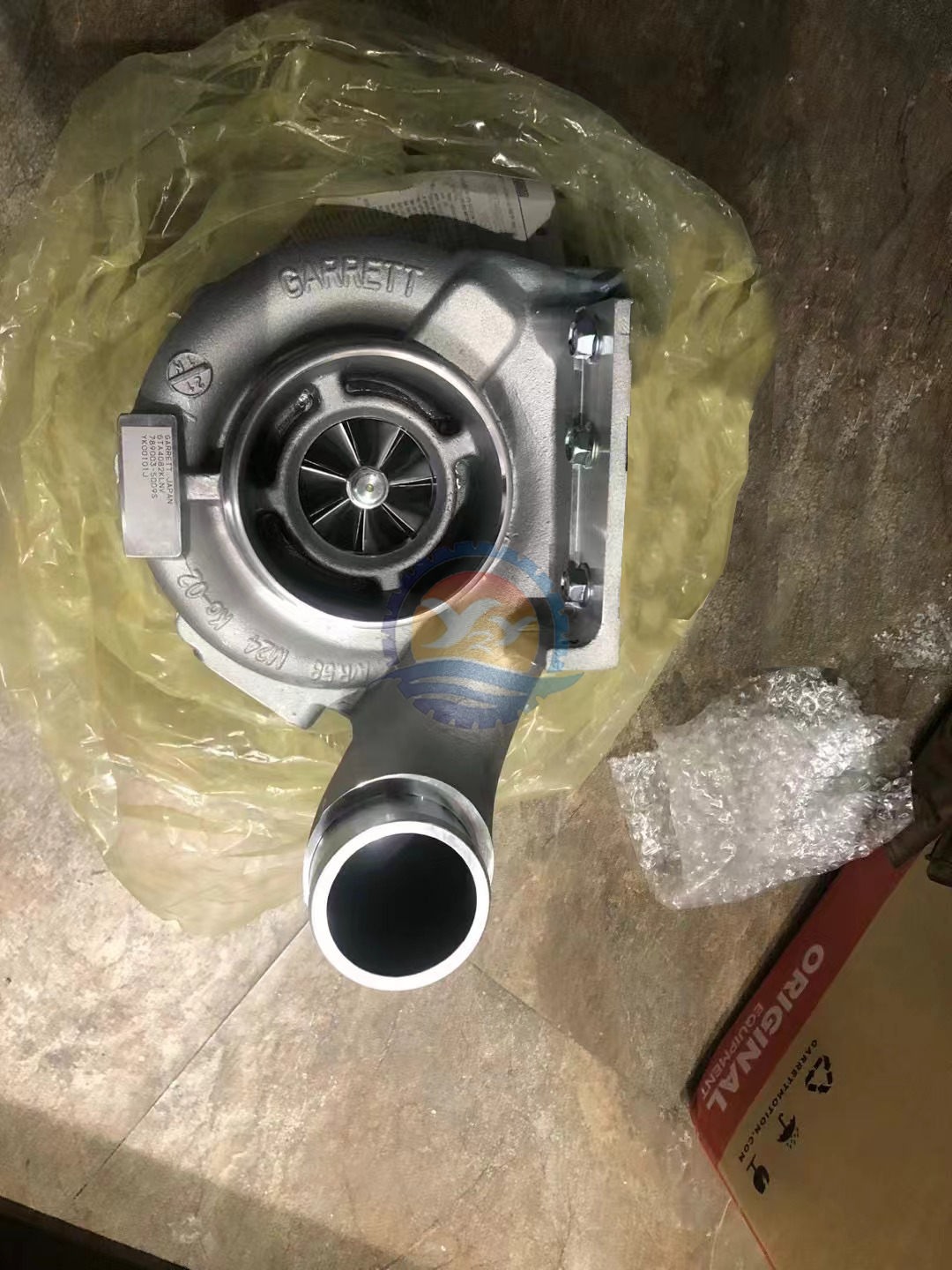 Original SK350-9 Excavator Turbocharger 789003-5009S SK350-9 Turbocharger VH17201E0431 for Garrett Turbocharger