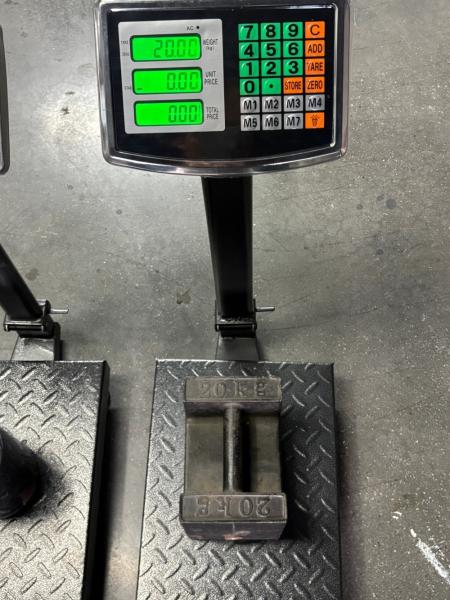 Display LCD de plástico ABS 150kg Balanza de banco con placa de acero cuadriculada Plataforma digital TCS OEM/ODM soportado