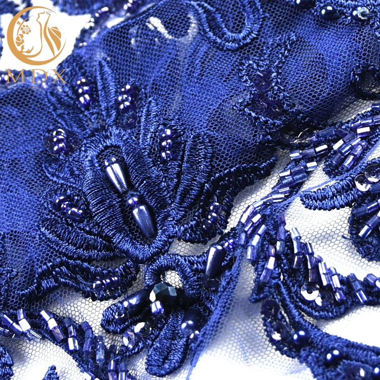 Мода Тюль отбортовала вышитый полиэстер ткани шнурка Handmade