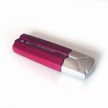 Memoria USB modificada para requisitos particulares AT-014