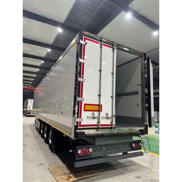Medium Bearing Capacity Refrigerated Semi Trailer Solution for Frozen Food Transport
