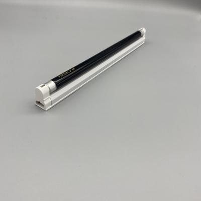 Caractéristiques de sécurité UV avec F8T5BLB Tubes à lumière UV noire T5 8W 395nm Ultraviolet UVA Noir pour les passeports