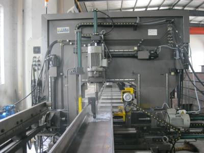 Linha automática completa eficiência elevada da máquina de perfuração do feixe do CNC H na fabricação da construção de aço