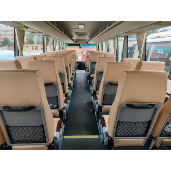 Used Golden Dragon Bus XML6113J 51 Seats Steel Chassis Used Tour Bus Yuchai Engine 197kw Euro V