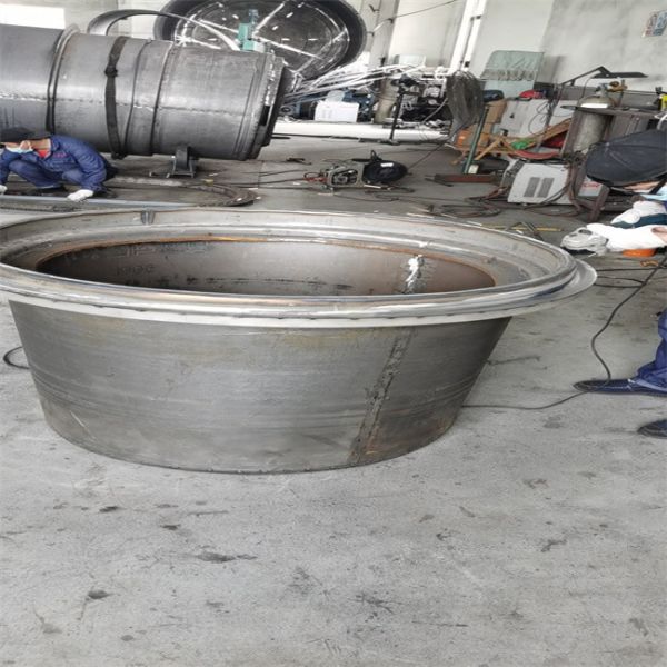 Bâti de rotation en plastique de HDPE de MDPE, plastique de moulage d'OEM Roto