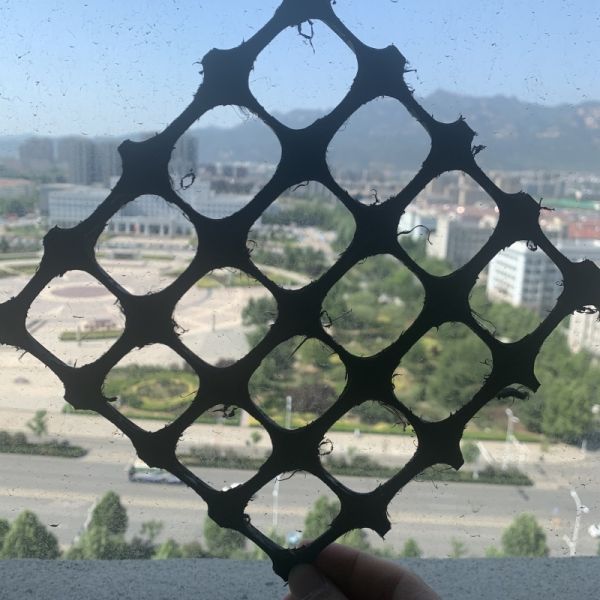 Durable Fiberglass Geogrid Pavement Reinforcement Long Life Geosynthetic Material