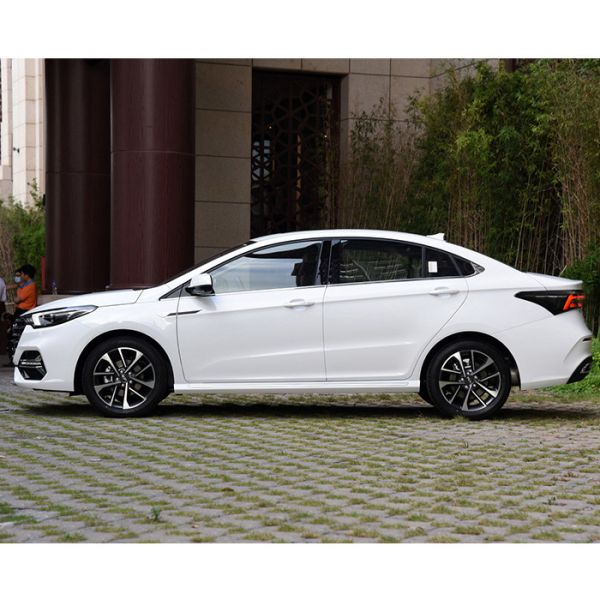 Coche nuevo y usado Chery Avto 2021 ARRIZO 5 más poco coche compacto de la gasolina del AI 1.5T CVT hecho en mayorista de los vehículos de China