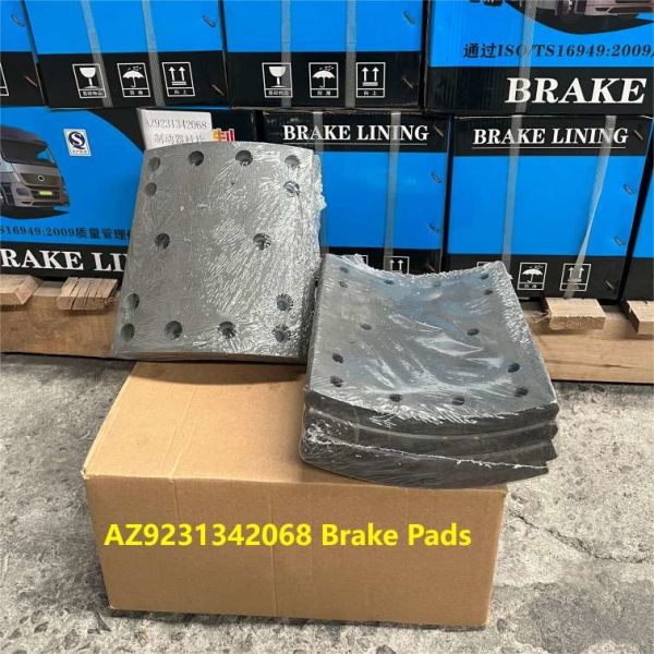AZ9231342068 Brake Pads HOWO Truck Parts