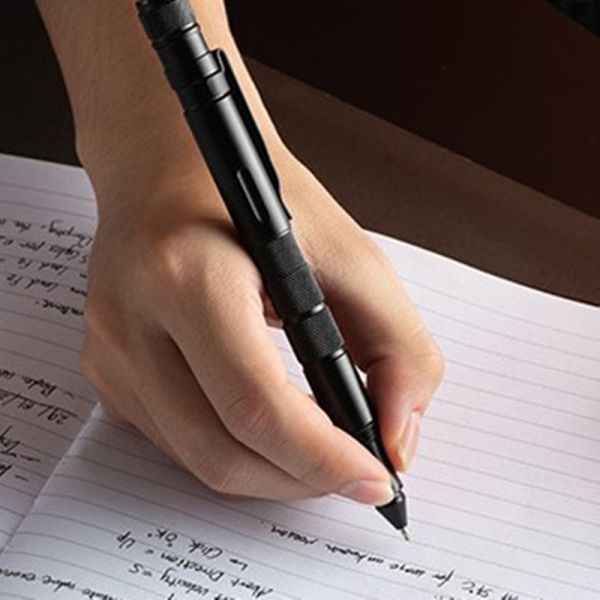 Multifunctional Outdoor Hunting Gear Black Promotional Aluminum Tactical Defense Pen
