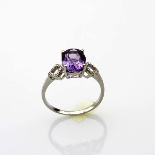 Fashion 925 Silver 7mmx9mm Oval Garnet Ring with  Cubic Zirconia(R257)