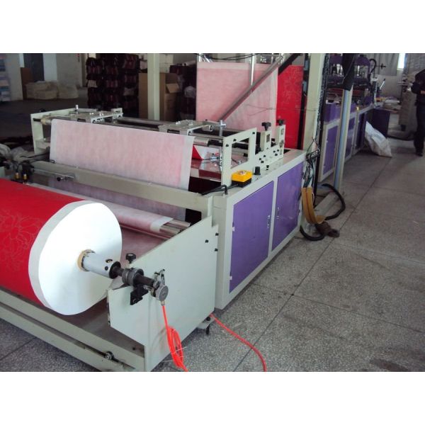 Automatic nonwoven t-shirt bag making machine