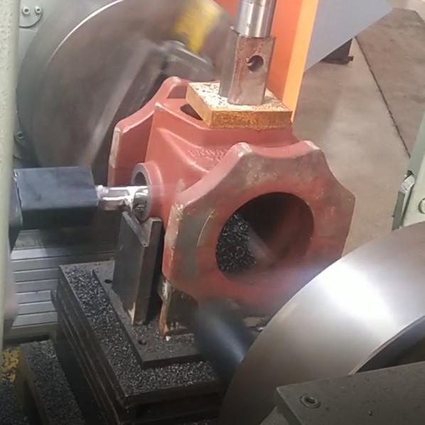 Three-sided CNC Boring And Milling Machine For Non-standard Fire Hydrant Processing