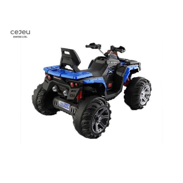 Exposição do poder de USB um passeio de 12 volts em 4 Wheeler With EVA Wheel