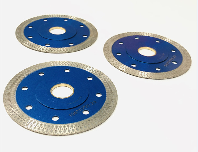 Горячее лезвие пилы плитки диаманта Turbo 105mm сетки прессы для керамического