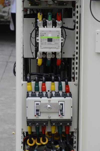 Three Phase Servo Controlled Voltage Stabilizer 100KVA 380V GPRS touch screen