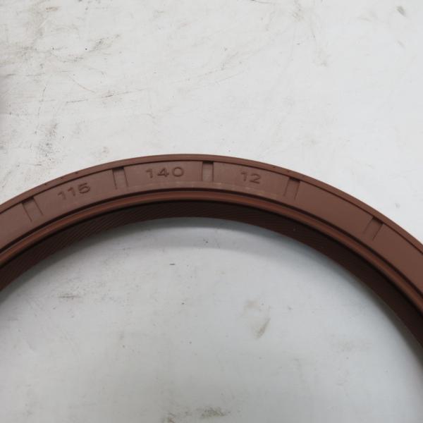 Shacman Dongfeng Truck Parts Engine Crankshaft Oil Seal Rubber Material 61500010047 115*140*12