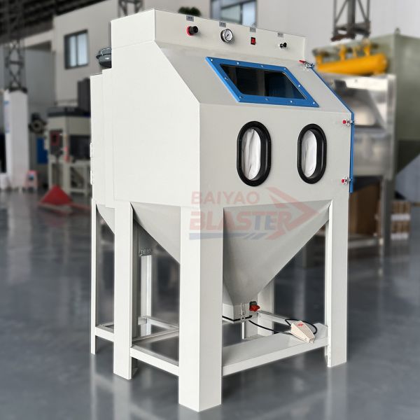 Dust Free Dry Sand Blasting Cabinet industrial CE Certificated