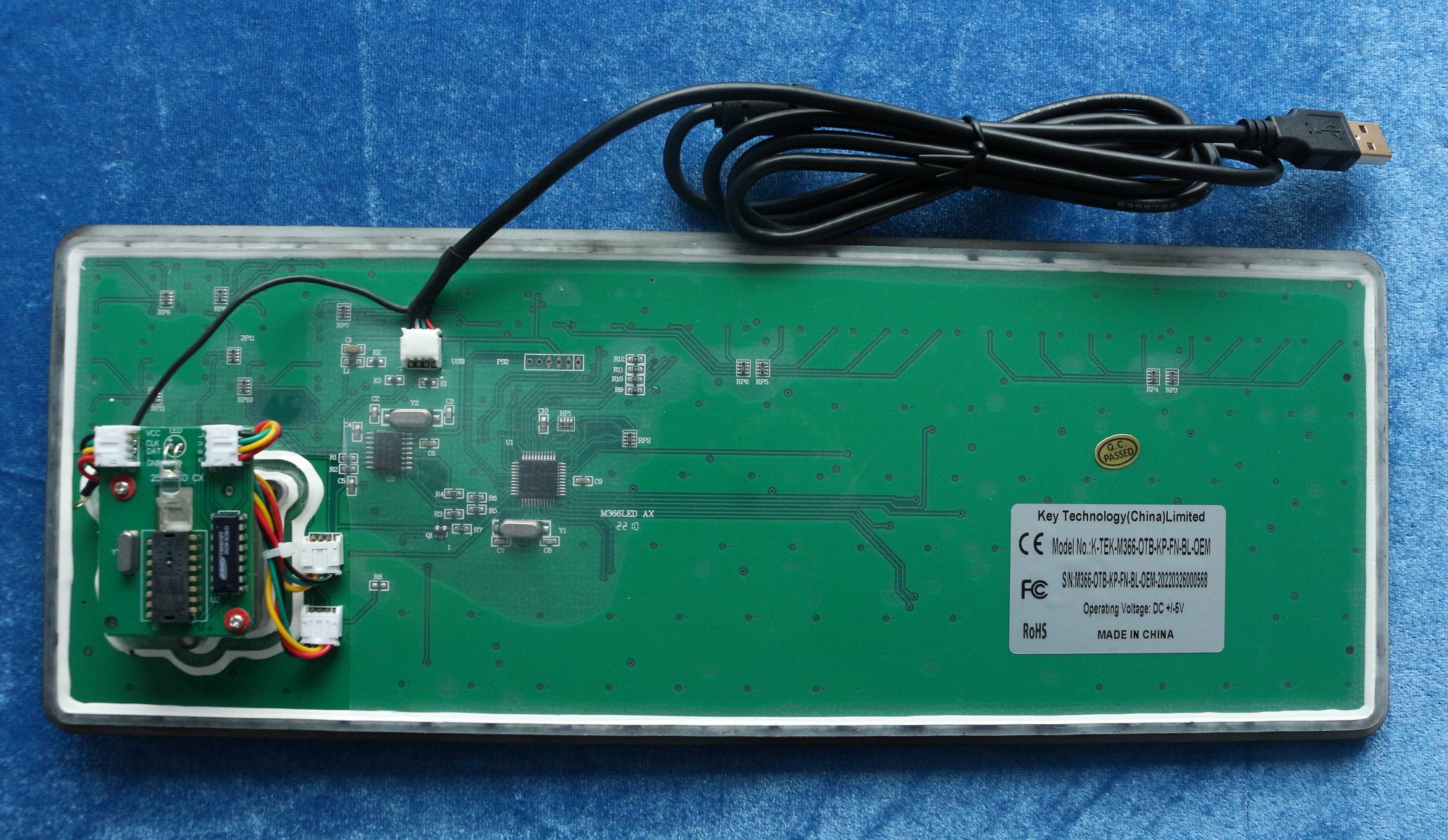 Установленная панелью клавиатура трекбола USB PS2 клавиатуры силикона промышленная оптически с подсвеченным