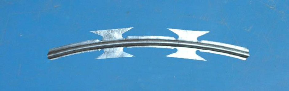 BTO -30 Double Concertina Razor Barbed Wire For 2.5mm - 2.7mm Wire Diameter