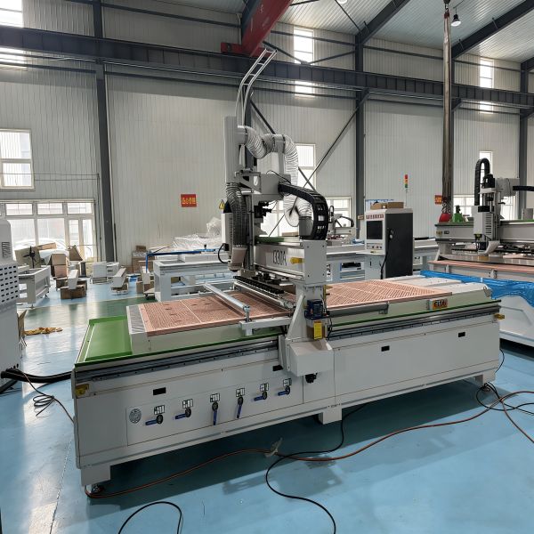 Automatic Furniture Making CNC Nesting Machine for Kitchen Cabinet Door