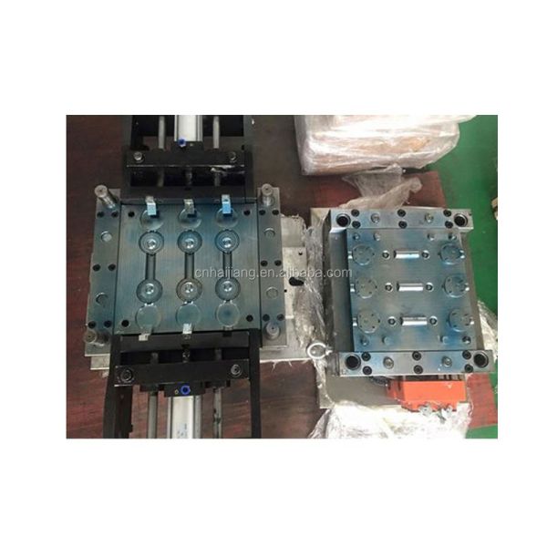 Injection Pressure 140 Mpa Bakelite Injection Molding Machine Featuring Machineweight Ranges From 500 Kg To Several Tons and Three-phase Electrical Power