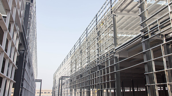 C Section Steel Structure Buildings Z Section Pre Engineered Steel Construction Warehouse