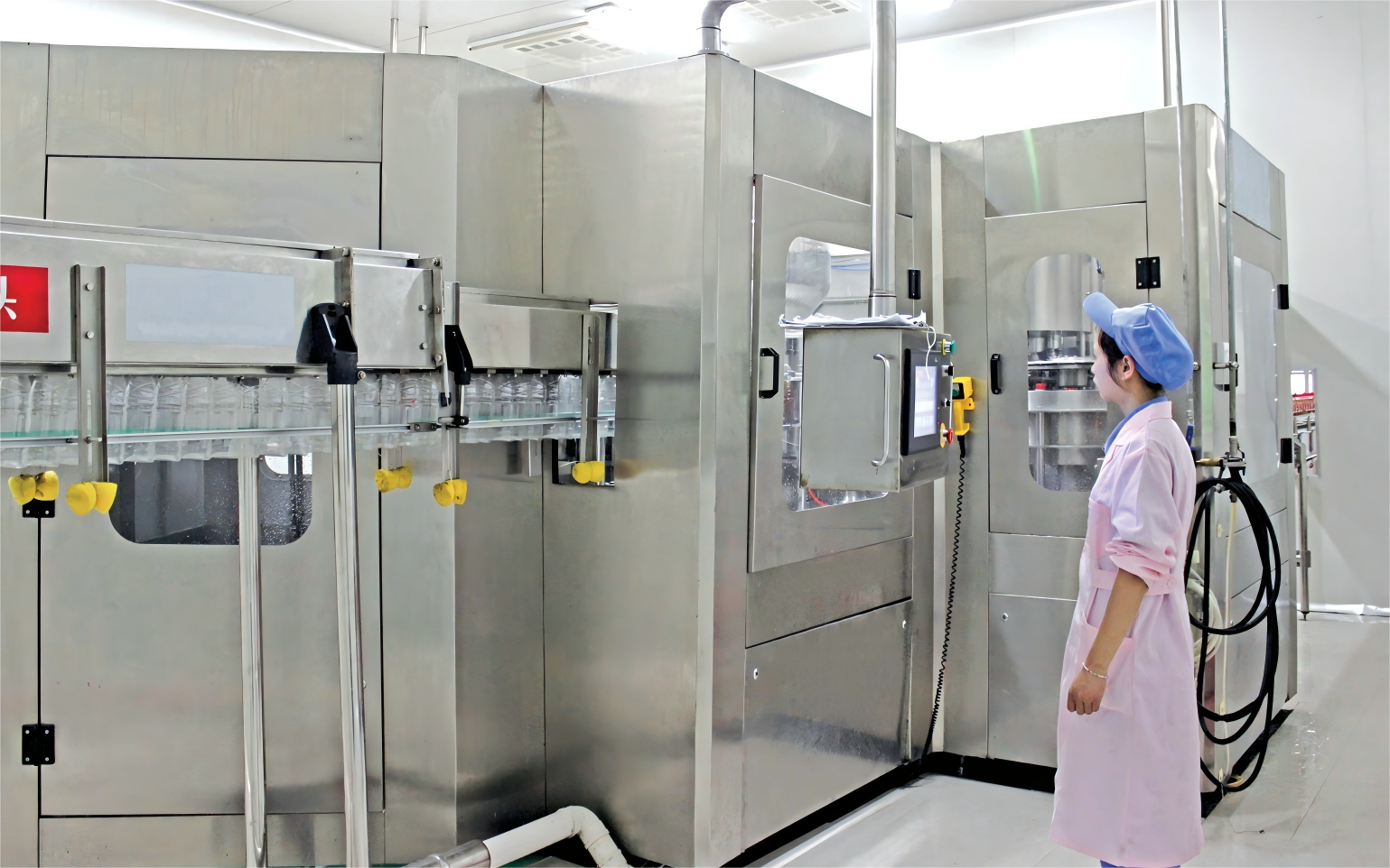 Precision PET bottled Soft Carbonated Drink Production Line CSD Filling