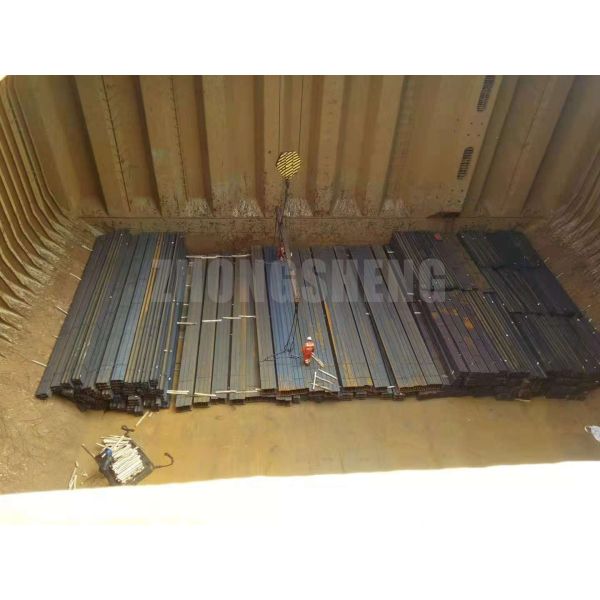 700x300 H poutre en acier HEA 450 H poutre 12m 294*200 H poutre en acier avec EN standard et épaisseur de bride 4,5-35 mm à Moins cher