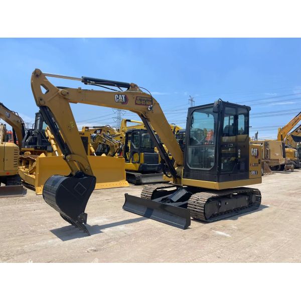 Новый экскаватор Caterpillar 305.5