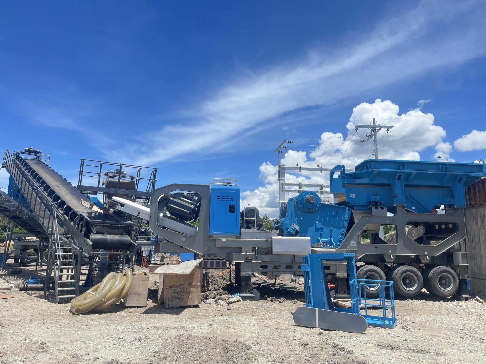 Global Markets Mobile Jaw Crusher Plant Set Crushing Machine with Advanced Technology