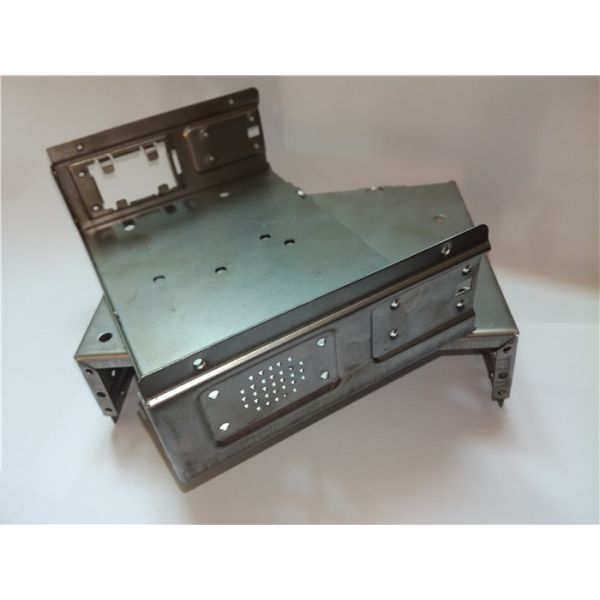 Métal de logement de contrôleur emboutissant la grande caisse de recourbement d'ordinateur de matrices de pièces