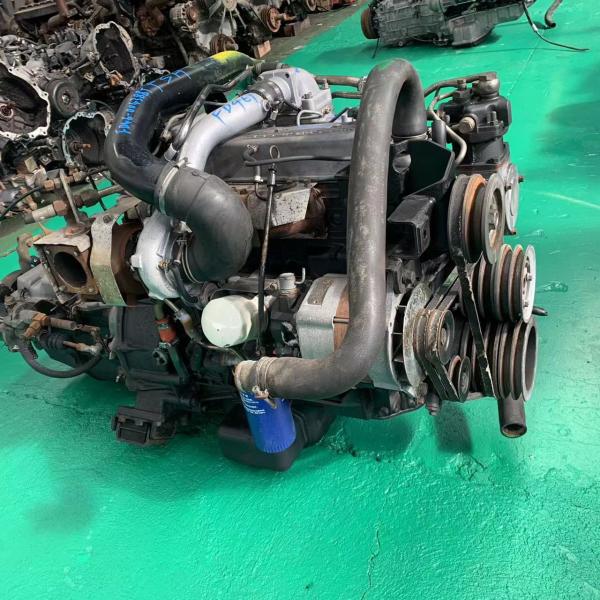 180 Lb-Ft Nissan FD46T moteur diesel utilisé conception de l'arbre de cames aérien