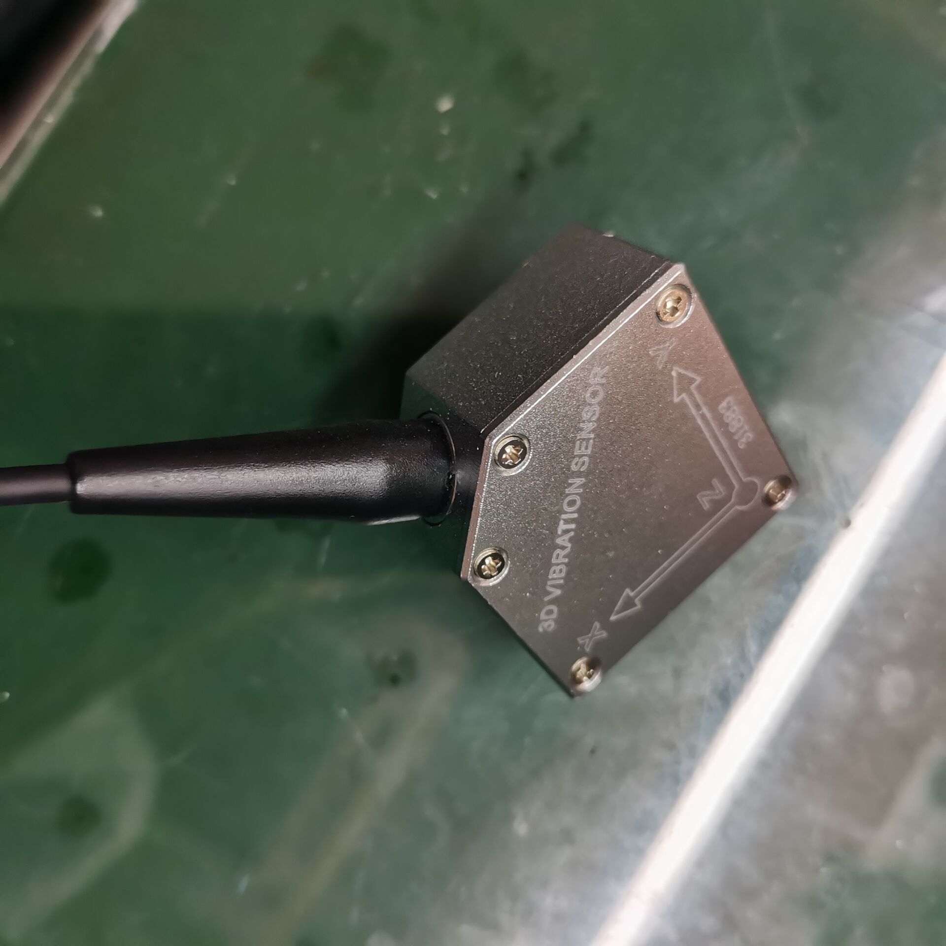 Подсвеченный измеритель вибраций кармана оси 3d Xyz 3