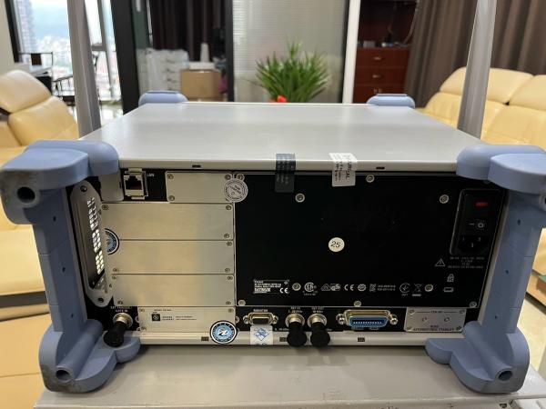 Rohde & Schwarz FSVA40 Wide Band Vector Signal Analyzer 40 GHz
