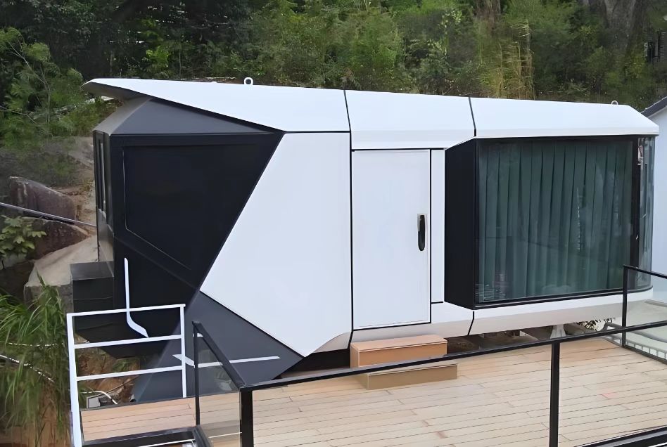 Best-Selling Modern Prefabricated Space Capsule House Modern Mobile Container Home