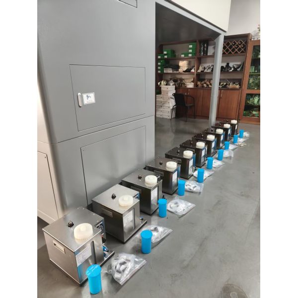 Stainless Steel 3L Single / Double Station Adhesive Coating and Glue Applying for Brushing Glue to Leather Products Wood Products Toys Rubber Goods