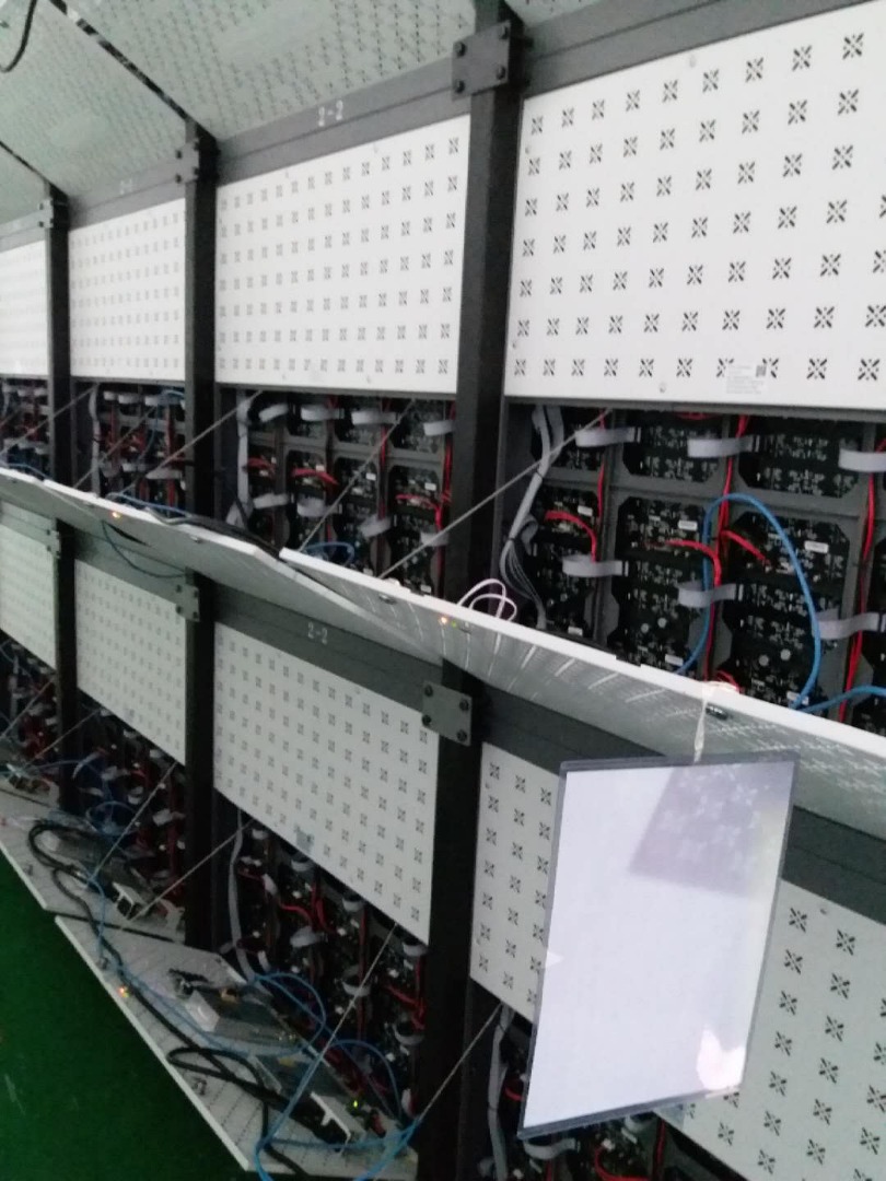 Постоянное установка на внутренней панели видеозащиты с светодиодным модулем 320х160мм 3840Гц