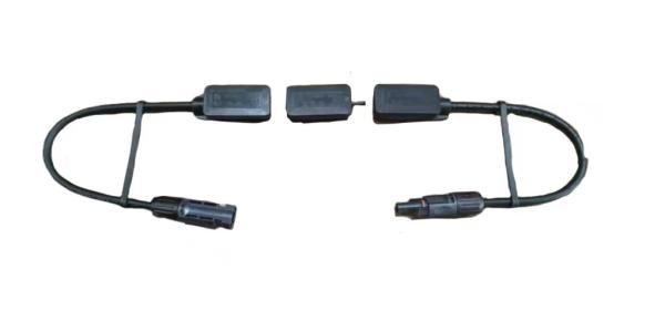 Conectores fotovoltaicos solares de 1500 VDC com proteção IP65 / IP68