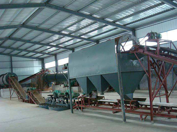 Небольшое размером с органическое удобрение делая обработку позема гранулятора диска