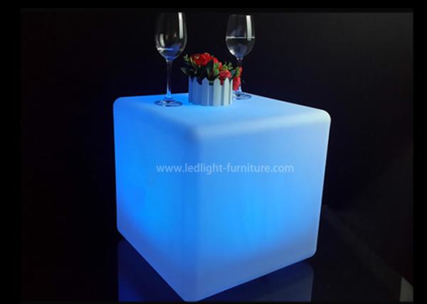 RGB Plastic LED Cube Seat Illuminated Night Club Furniture With Remote Control