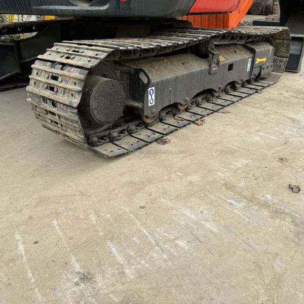 KX163 Excavateur Kubota Haute précision et bras robustes pour vos besoins de construction