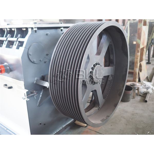 PP PE Plastic Film Granulator 300kg H Plastic Pet Bottle Crushing Machine