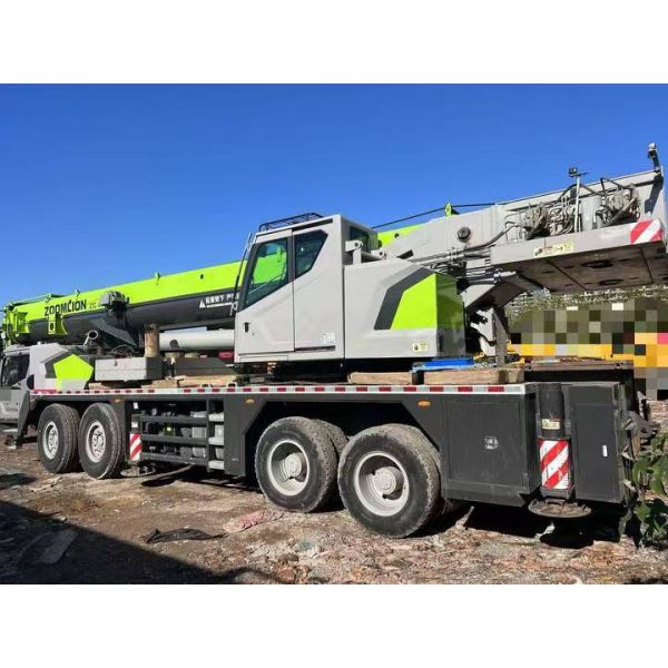 80T Used Mobile Cranes With Two Hooks 2020 Model Zoomlion ZTC800V653