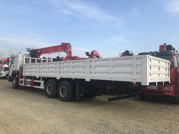 SINOTRUK HOWO 10 Ton Mobile Crane Truck 6x4 Hydraulic Truck Mounted Cranes